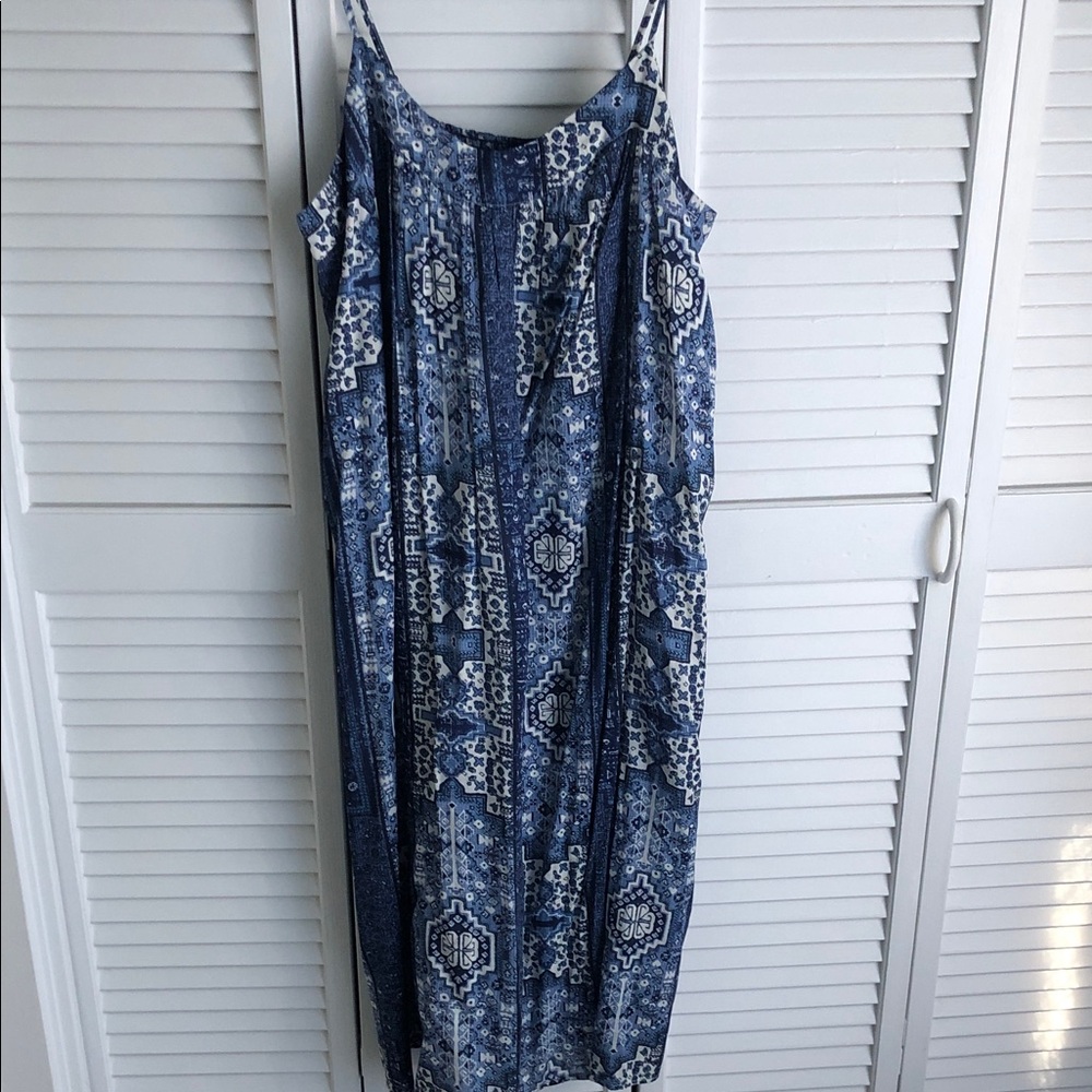 Lucky Brand Blue Printed Spaghetti-Strap Maxi Dress